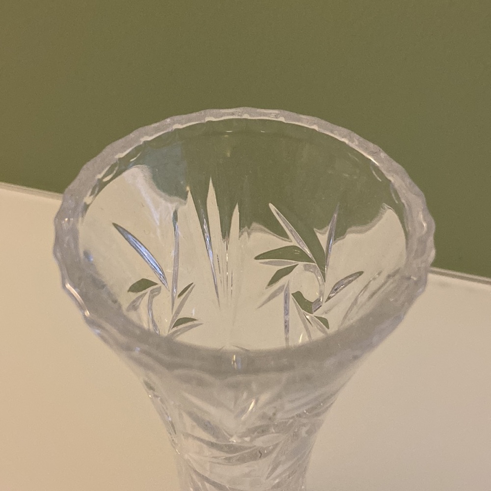 Lenox Vase - Picture 4 of 4
